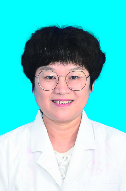  贾育蓉